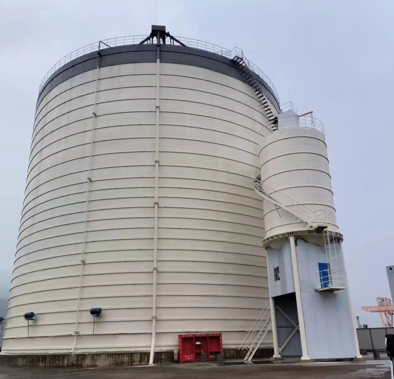 鄄城10万吨水泥钢板库